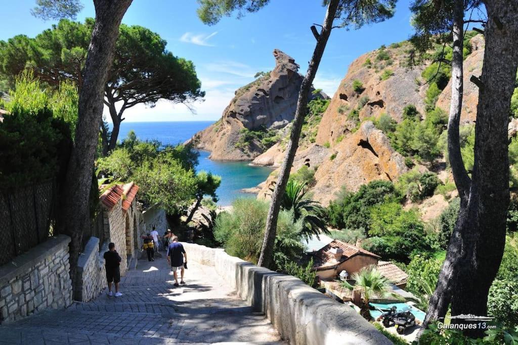 Ciotat Colada Beau Duplex Atypique A 50 M Du Port Classe 3 Etoiles La Ciotat Buitenkant foto