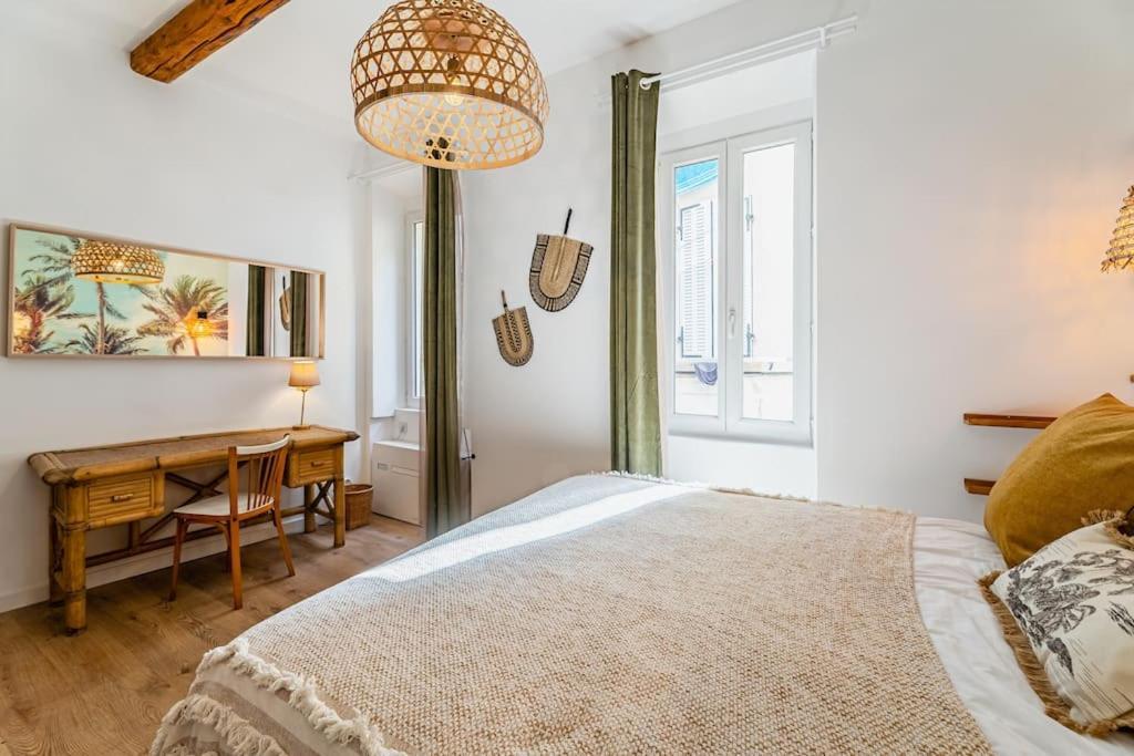Ciotat Colada Beau Duplex Atypique A 50 M Du Port Classe 3 Etoiles La Ciotat Buitenkant foto
